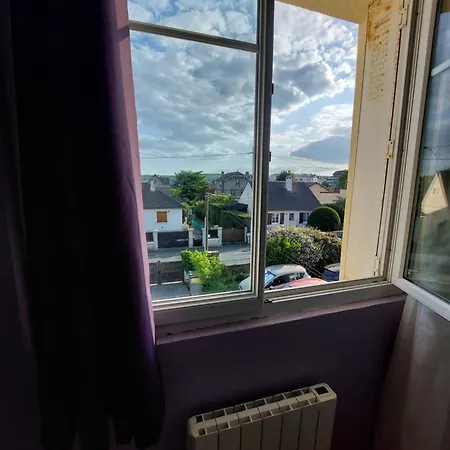 Privee Dans Maison A Deux Pas De La Gare De * Franconville (Val-d'Oise)